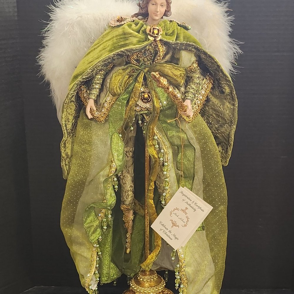 Mark Roberts Angel Of Virtue 20/5,000 With Stand In Box Signed Christmas Angel